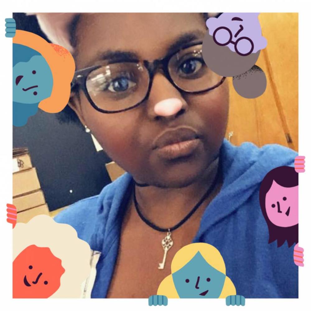 Meet your Posher, Deandra